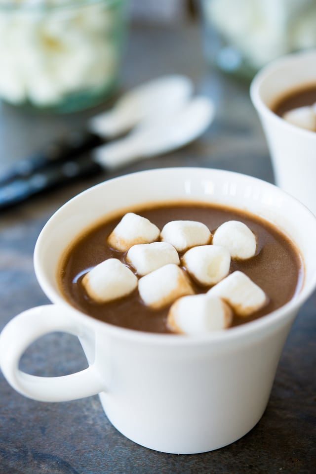 How to Make Homemade Hot Cocoa Mix