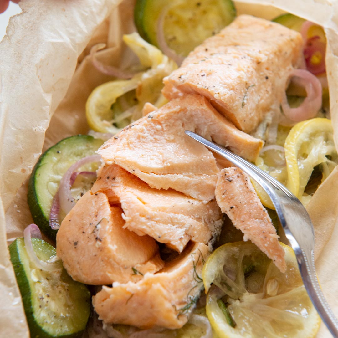 Wild Salmon En Papillote With Greens & Olives Recipe - Samsung Food