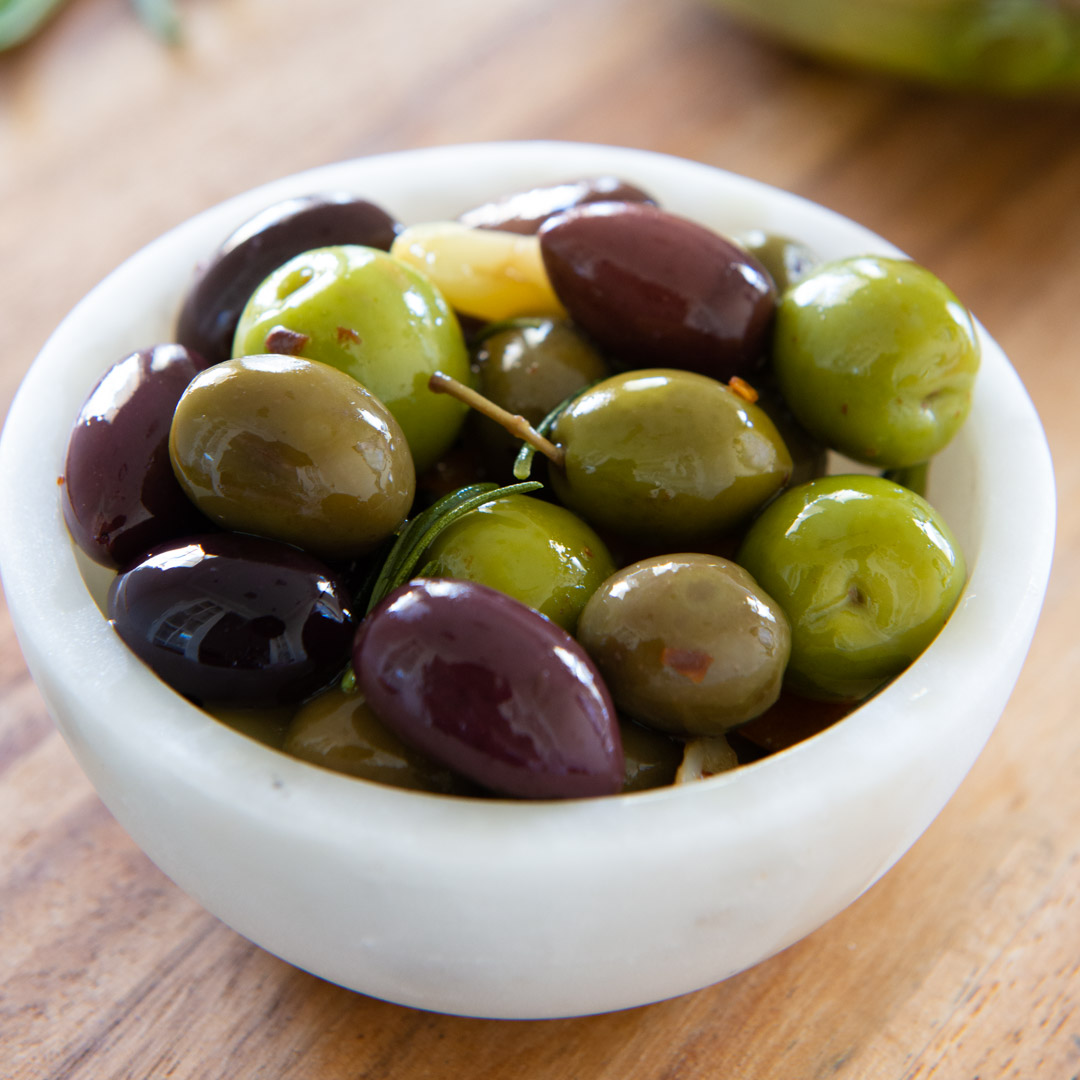 Marinated Olives Easy Recipe With 15 Minutes Of Prep